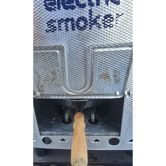 Vintage Little Chief Home  Electric Smoker With Racks Pan Wood Chips - Picture 2 of 16